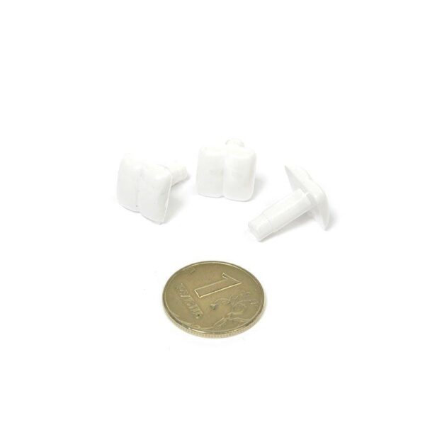 Зубы для игрушек 12*12 мм  цв. белый упак. 2 шт